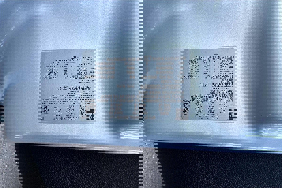 Used 2013 Chevrolet Suburban LT w/ Suspension Package, Off-Road image 18