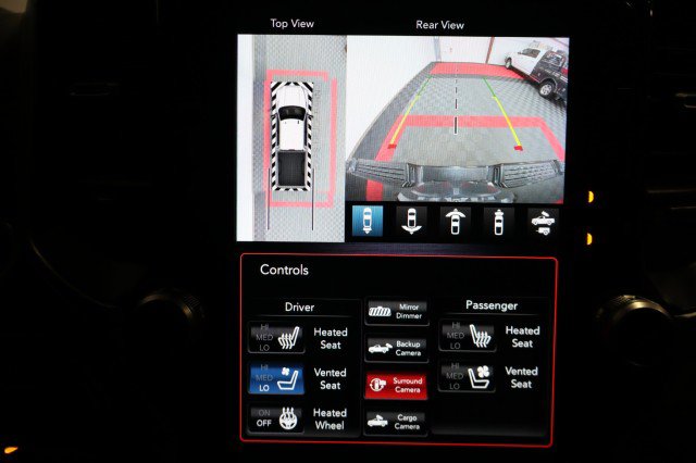 Used 2019 RAM 2500 Laramie w/ Black Appearance Package AWD/4WD image 14