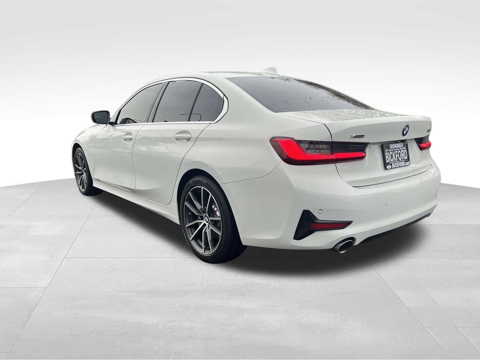 Used 2021 BMW 330i xDrive Sedan w/ Convenience Package image 7