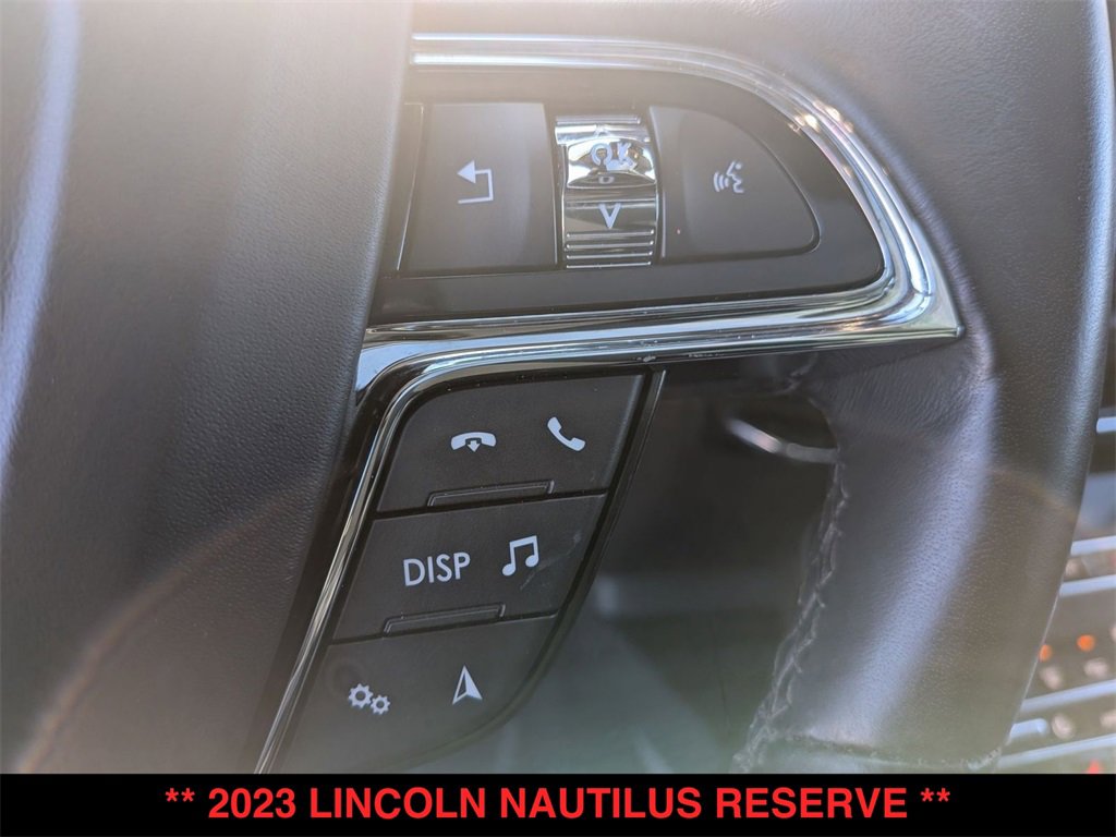 Used 2023 Lincoln Nautilus Reserve w/ Monochromatic Package image 9