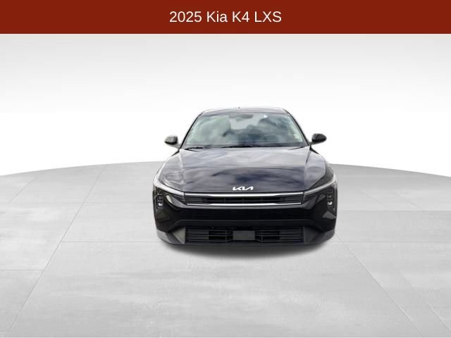 Used 2025 Kia K4 LXS image 2