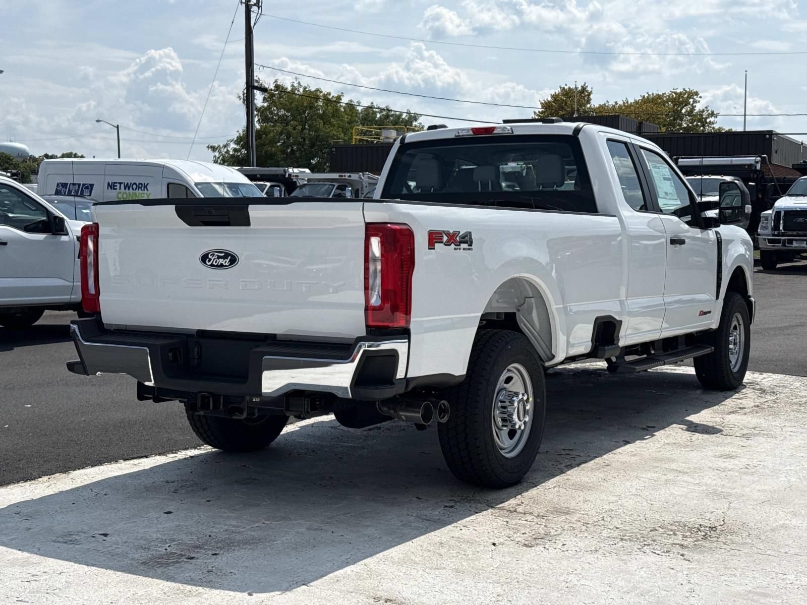 New 2027 Ford F350 XL w/ FX4 Off-Road Package AWD/4WD image 3