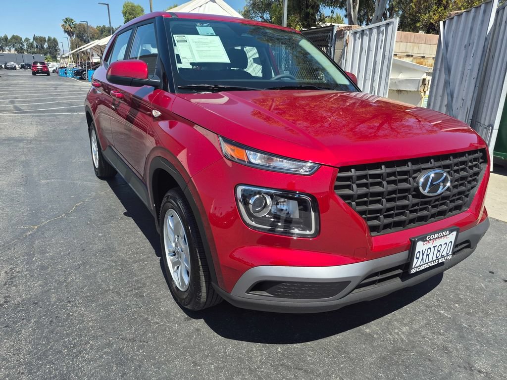 Used 2026 Hyundai Venue SE FWD image 13