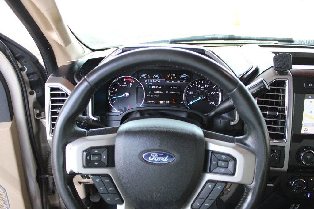 Used 2017 Ford F350 Lariat w/ Tow Technology Bundle AWD/4WD image 10