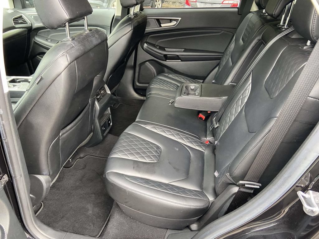 Used 2023 Ford Edge Titanium AWD/4WD image 20