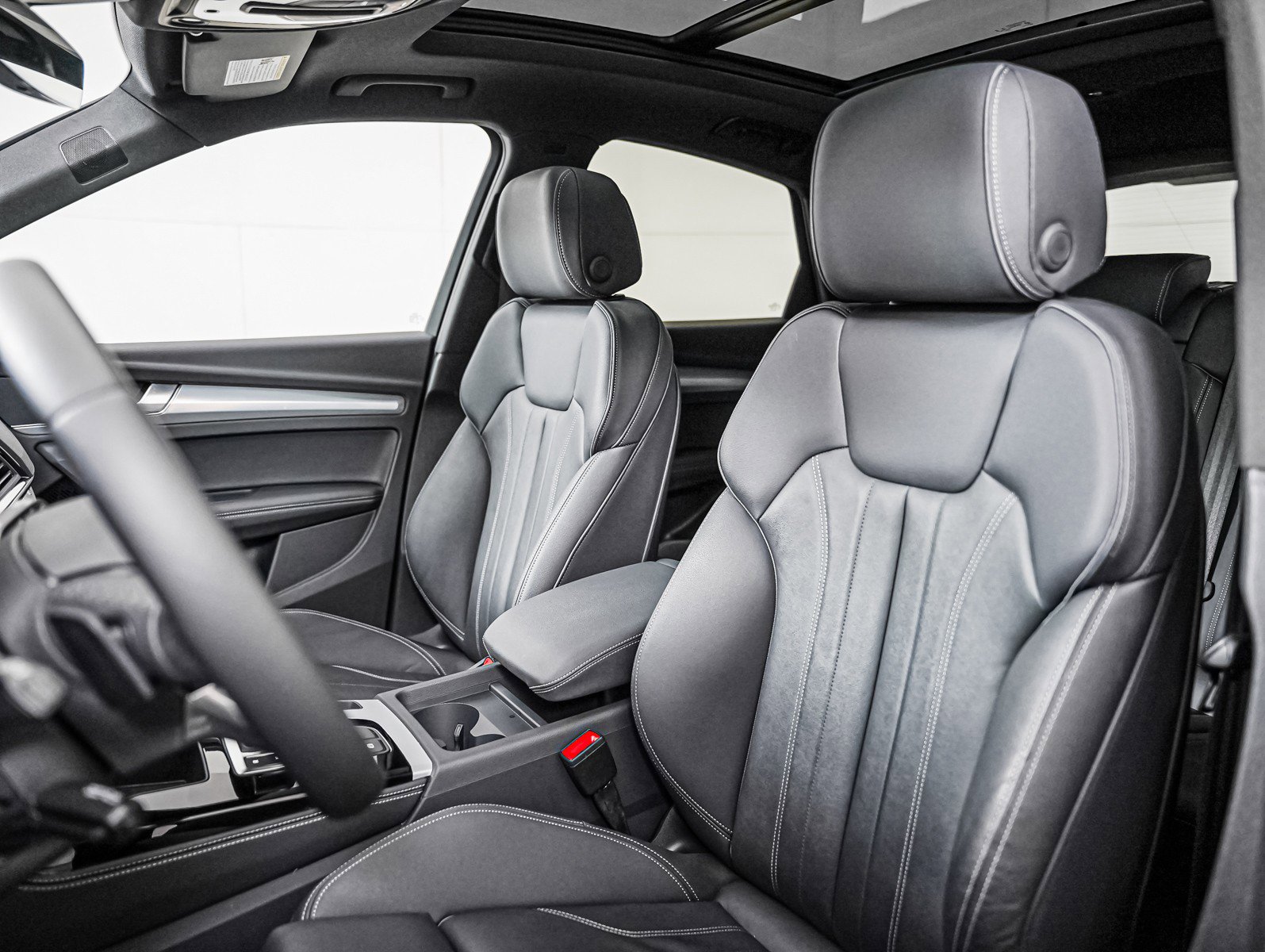 Certified 2023 Audi Q5 2.0T Premium Plus w/ Premium Plus Package AWD/4WD image 11