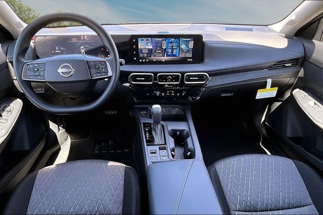 New 2027 Nissan Sentra SV w/ Floor Mat Package FWD image 5