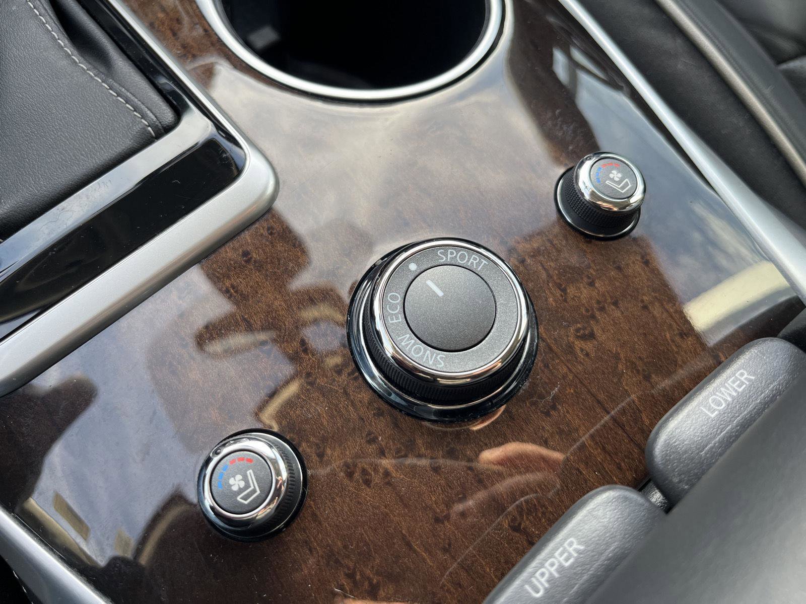 Used 2019 INFINITI QX60 Luxe w/ Sensory Package image 20