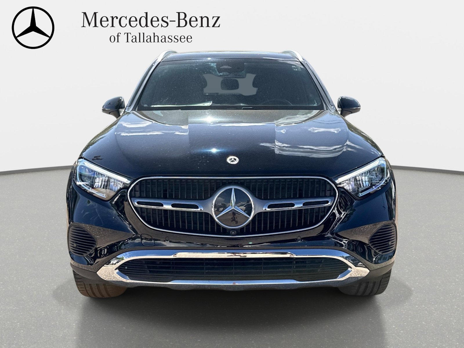 Certified 2025 Mercedes-Benz GLC 300 image 2