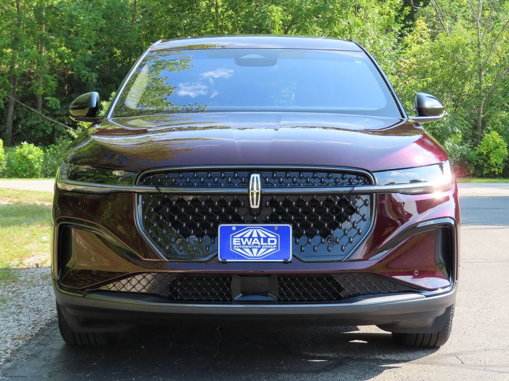 Used 2024 Lincoln Nautilus Premier w/ Equipment Group 102A AWD/4WD image 15