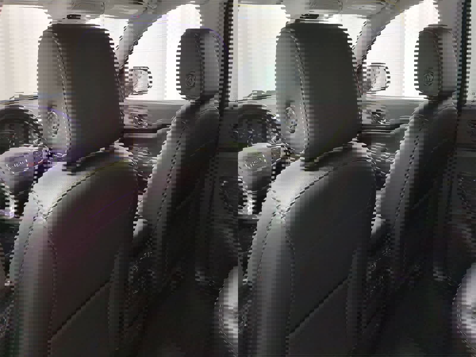 Used 2019 GMC Acadia SLT image 18