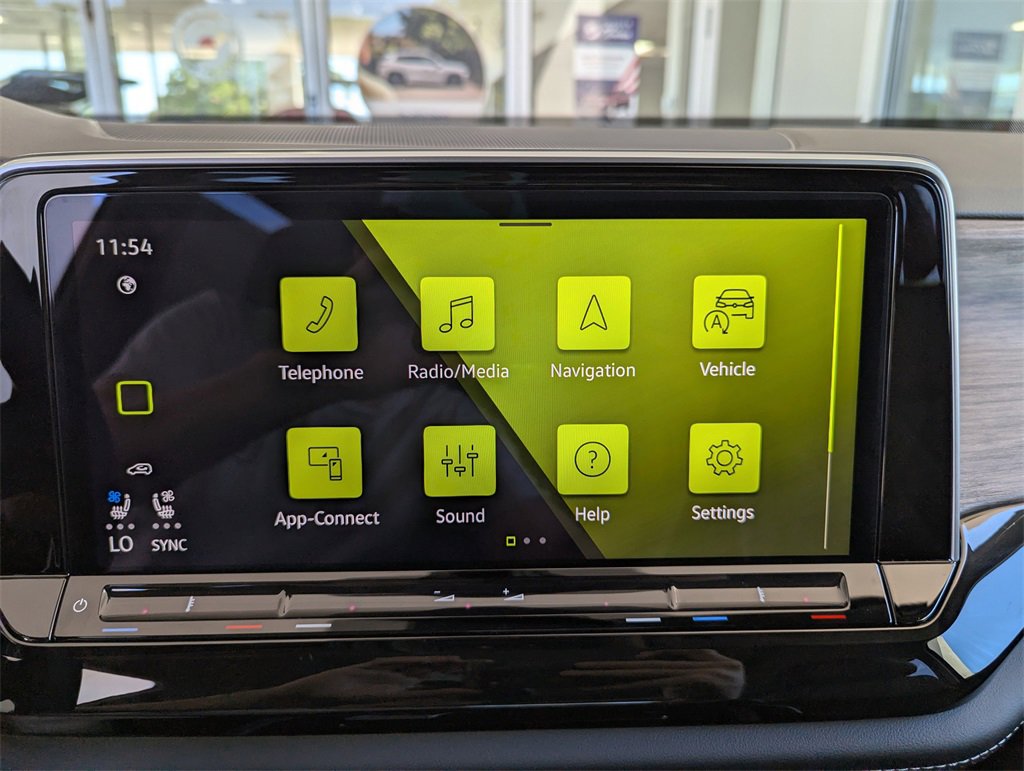 New 2026 Volkswagen Atlas SEL Premium R-Line image 25