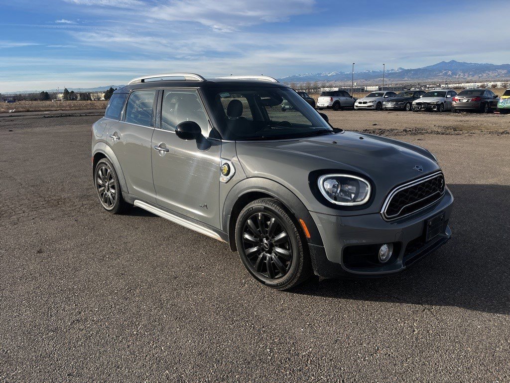 Used 2019 MINI Cooper Countryman SE w/ Premium Package image 3