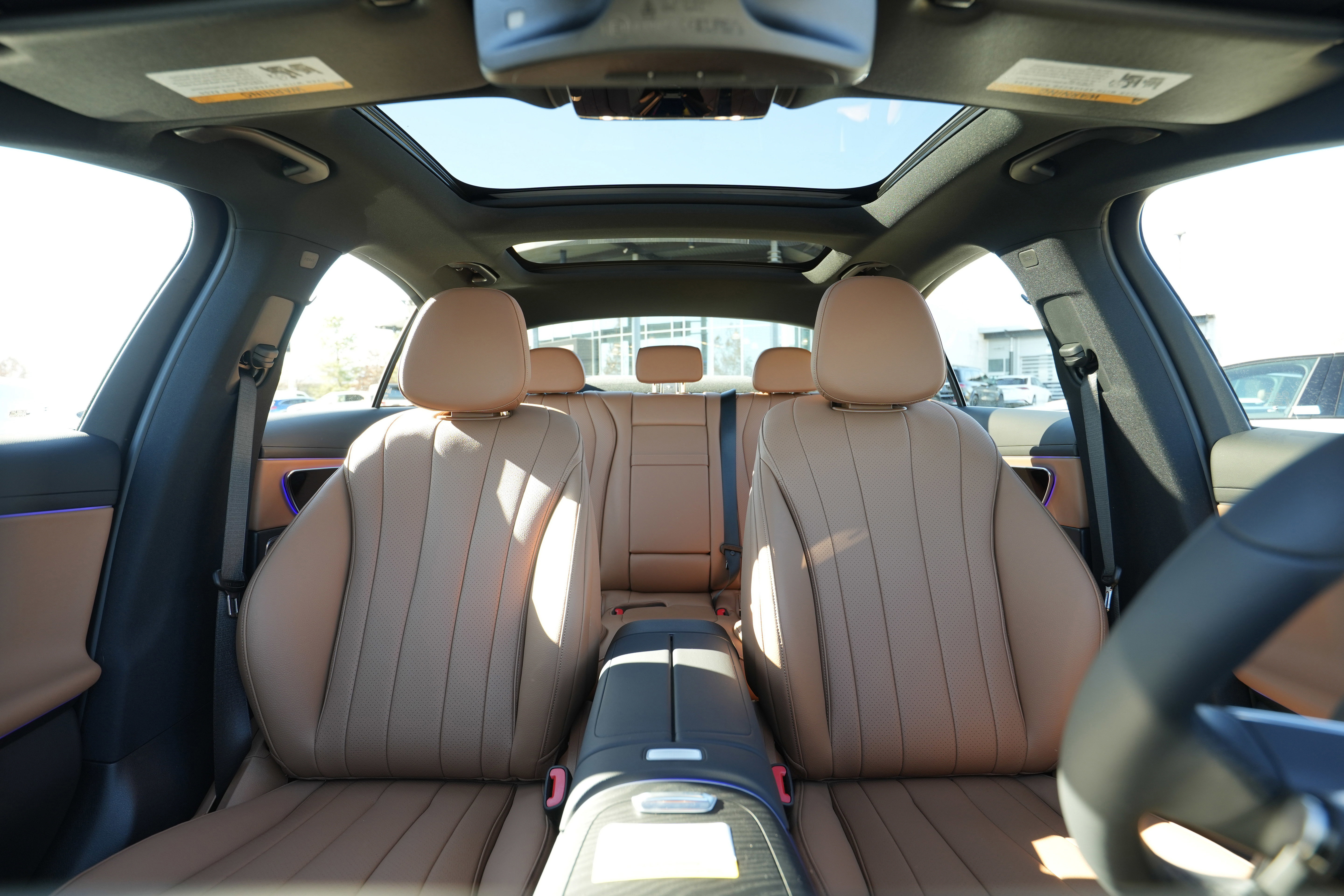 New 2026 Mercedes-Benz E 350 4MATIC Sedan image 33