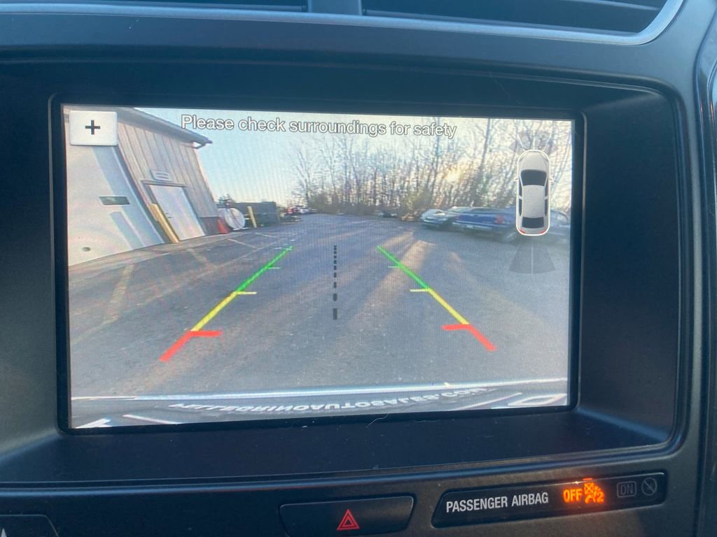 Used 2018 Ford Explorer XLT w/ Equipment Group 202A image 24