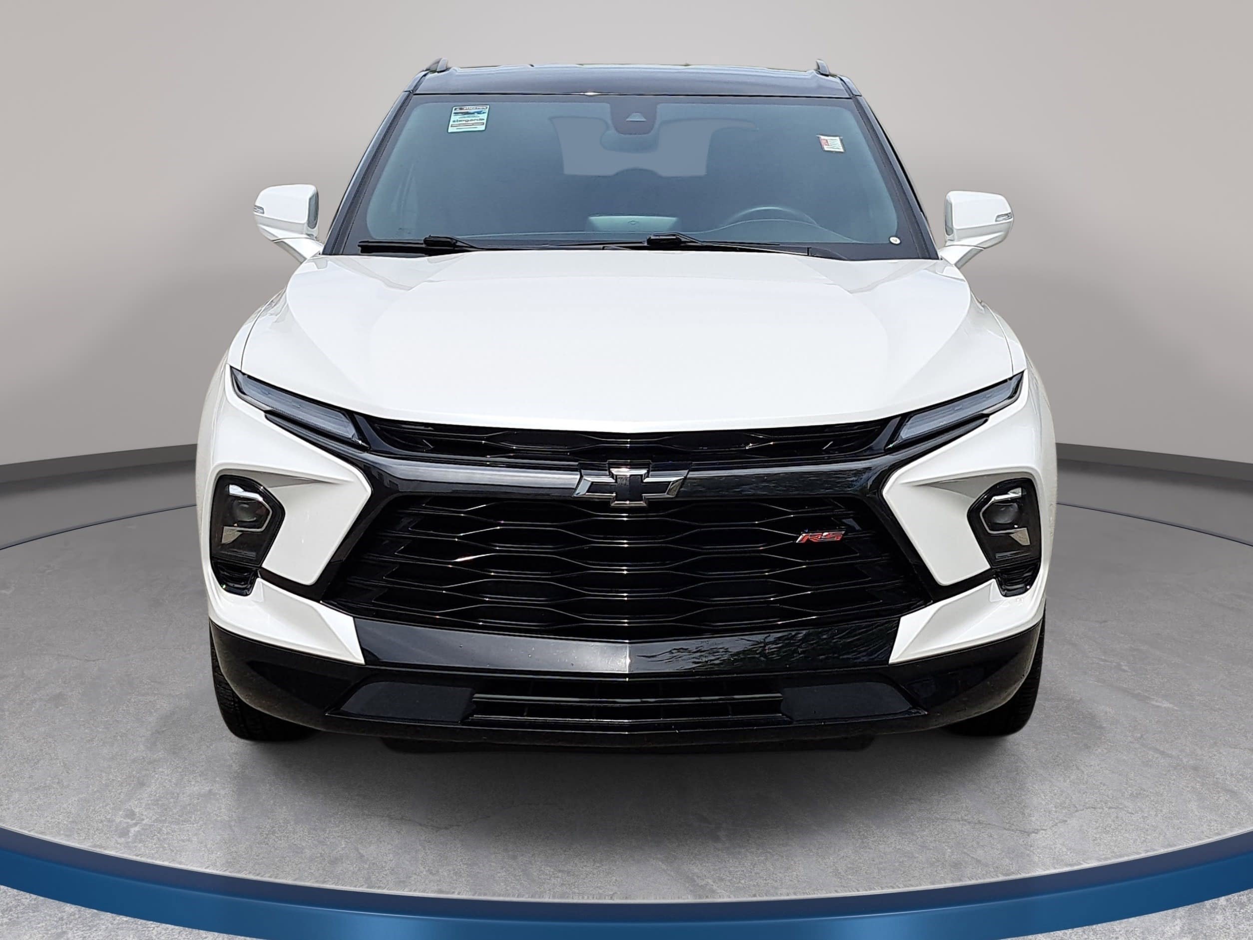 Used 2023 Chevrolet Blazer RS w/ Enhanced Convenience Package image 2