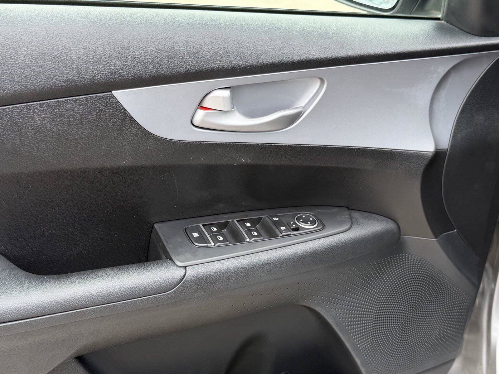 Used 2024 Kia Forte LXS FWD image 13
