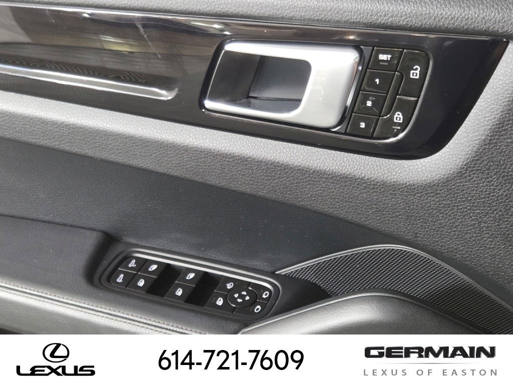 Used 2019 Porsche Cayenne AWD/4WD image 27
