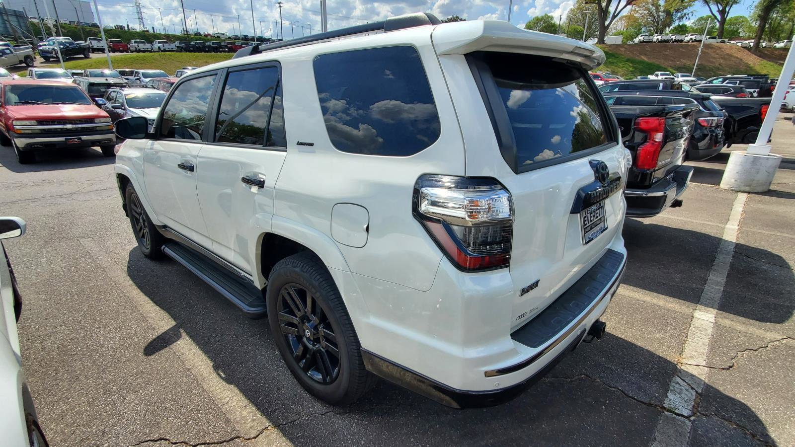 Used 2020 Toyota 4Runner Nightshade image 8