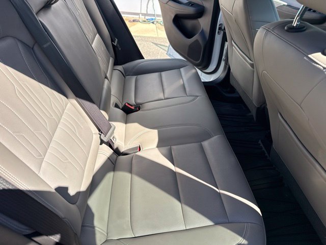 Used 2025 Buick Envista Avenir FWD image 27