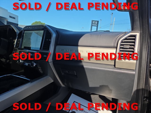 Used 2022 Ford F250 Lariat w/ Black Appearance Package AWD/4WD image 14