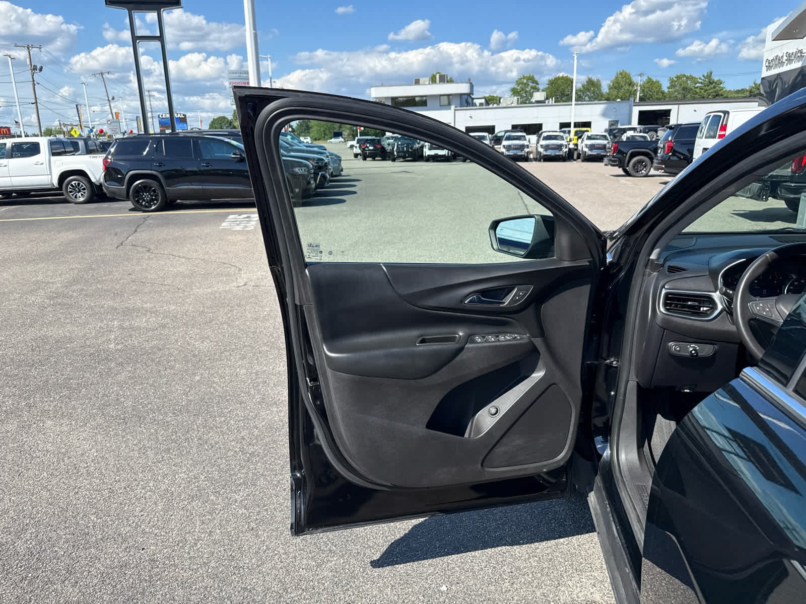 Certified 2019 Chevrolet Equinox LT AWD/4WD image 13
