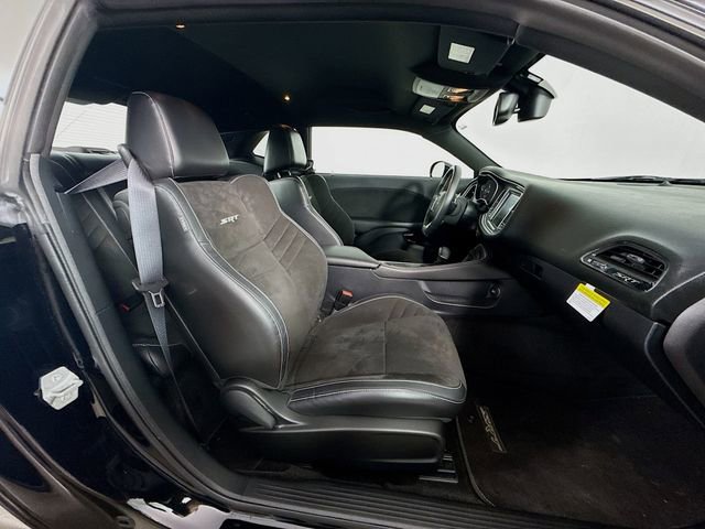 Used 2015 Dodge Challenger SRT Hellcat RWD image 27