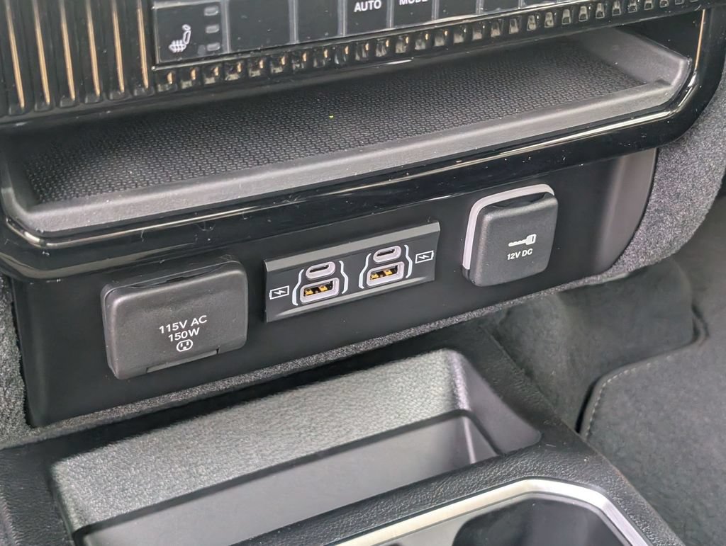 New 2026 Jeep Grand Wagoneer L Limited AWD/4WD image 24