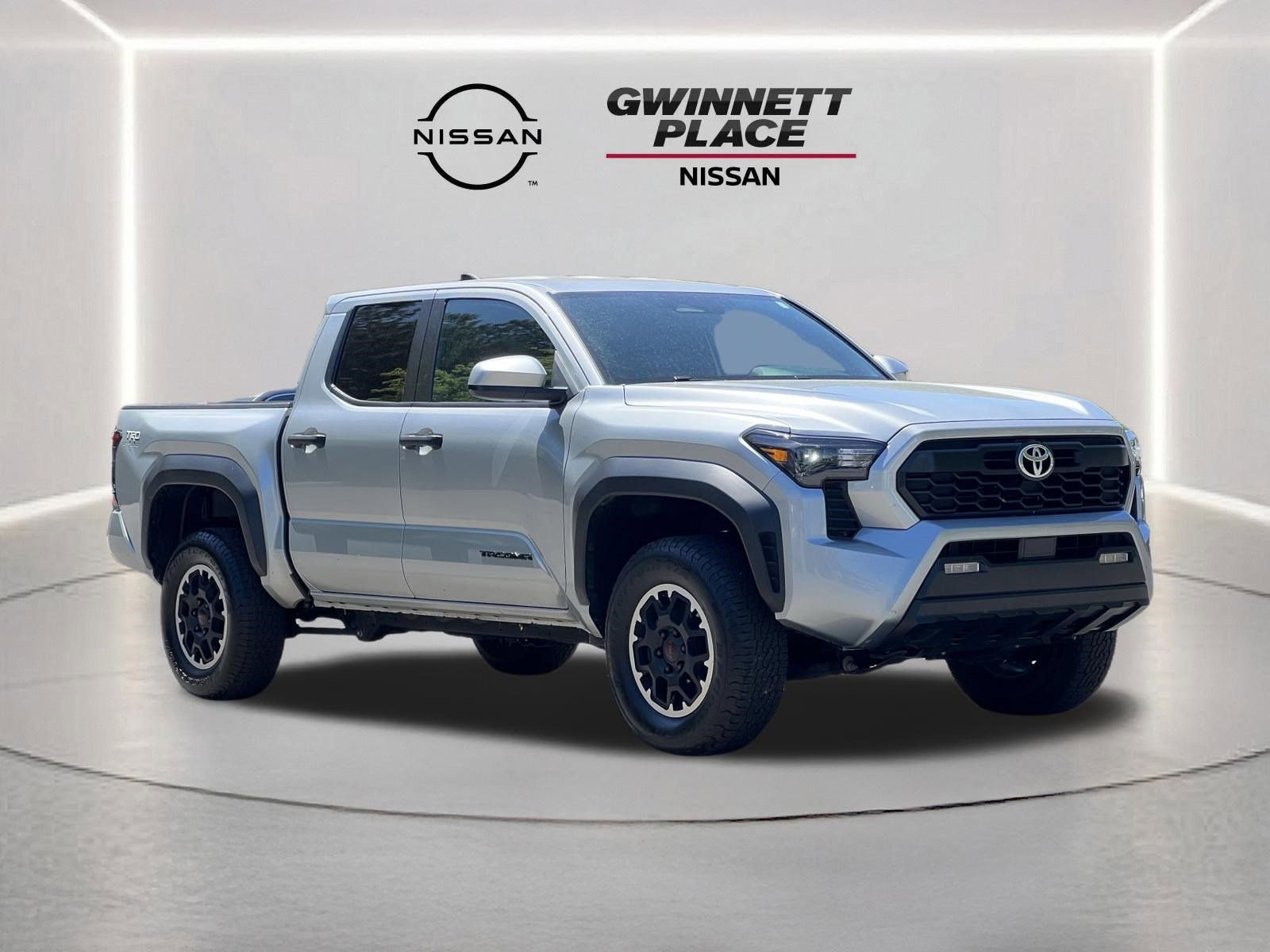 Used 2024 Toyota Tacoma TRD Off-Road image 24