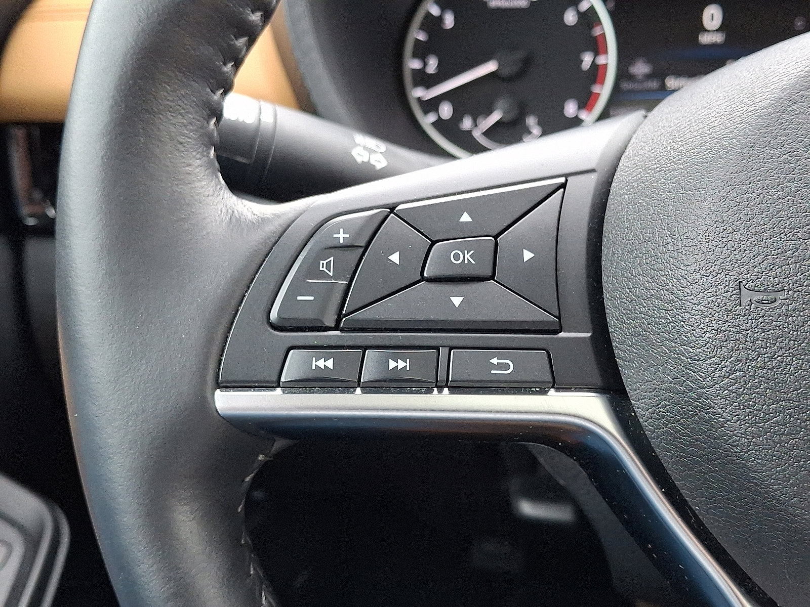 Certified 2024 Nissan Sentra SV w/ SV Premium Package image 24