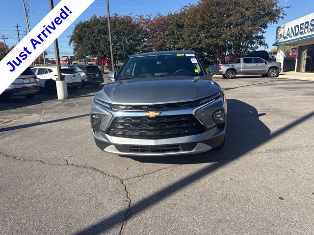 Used 2025 Chevrolet Blazer LT AWD/4WD image 9