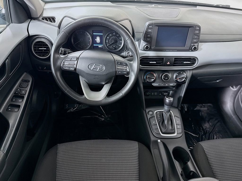 Used 2021 Hyundai Kona SEL Plus FWD image 3