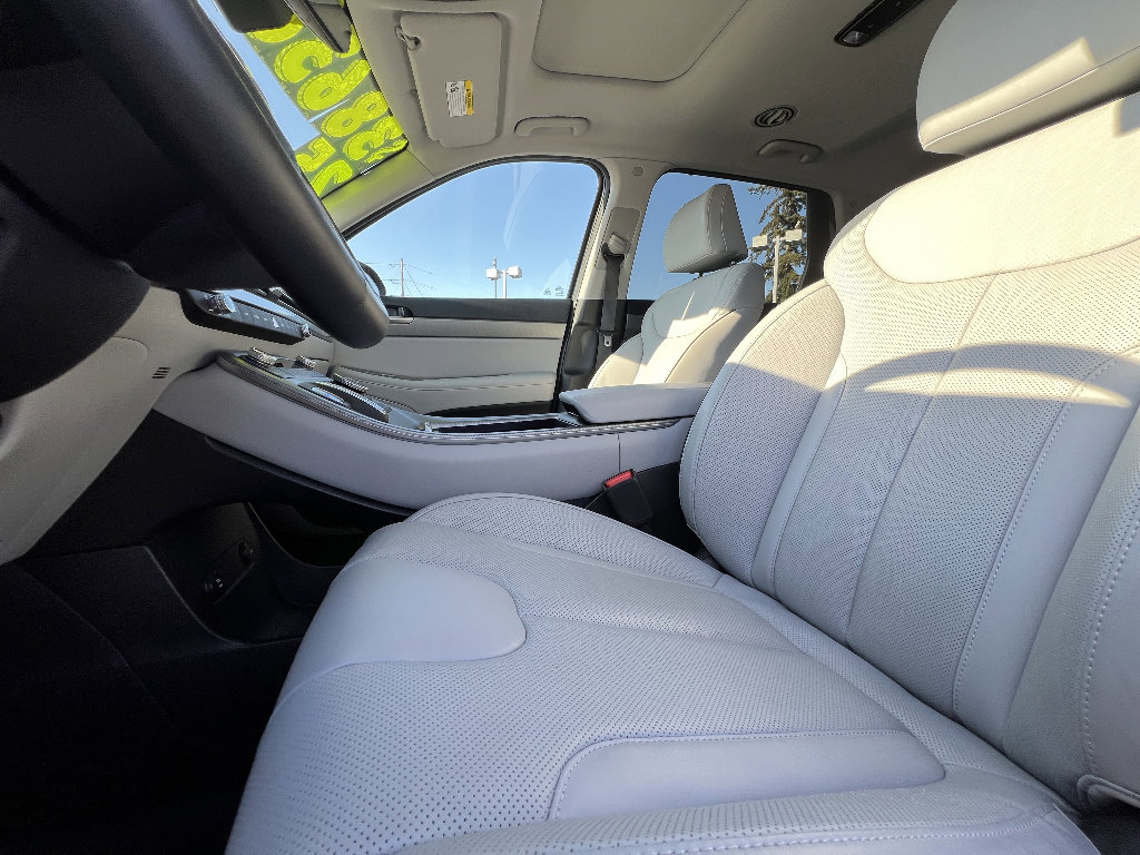 Used 2025 Hyundai Palisade SEL AWD/4WD image 29