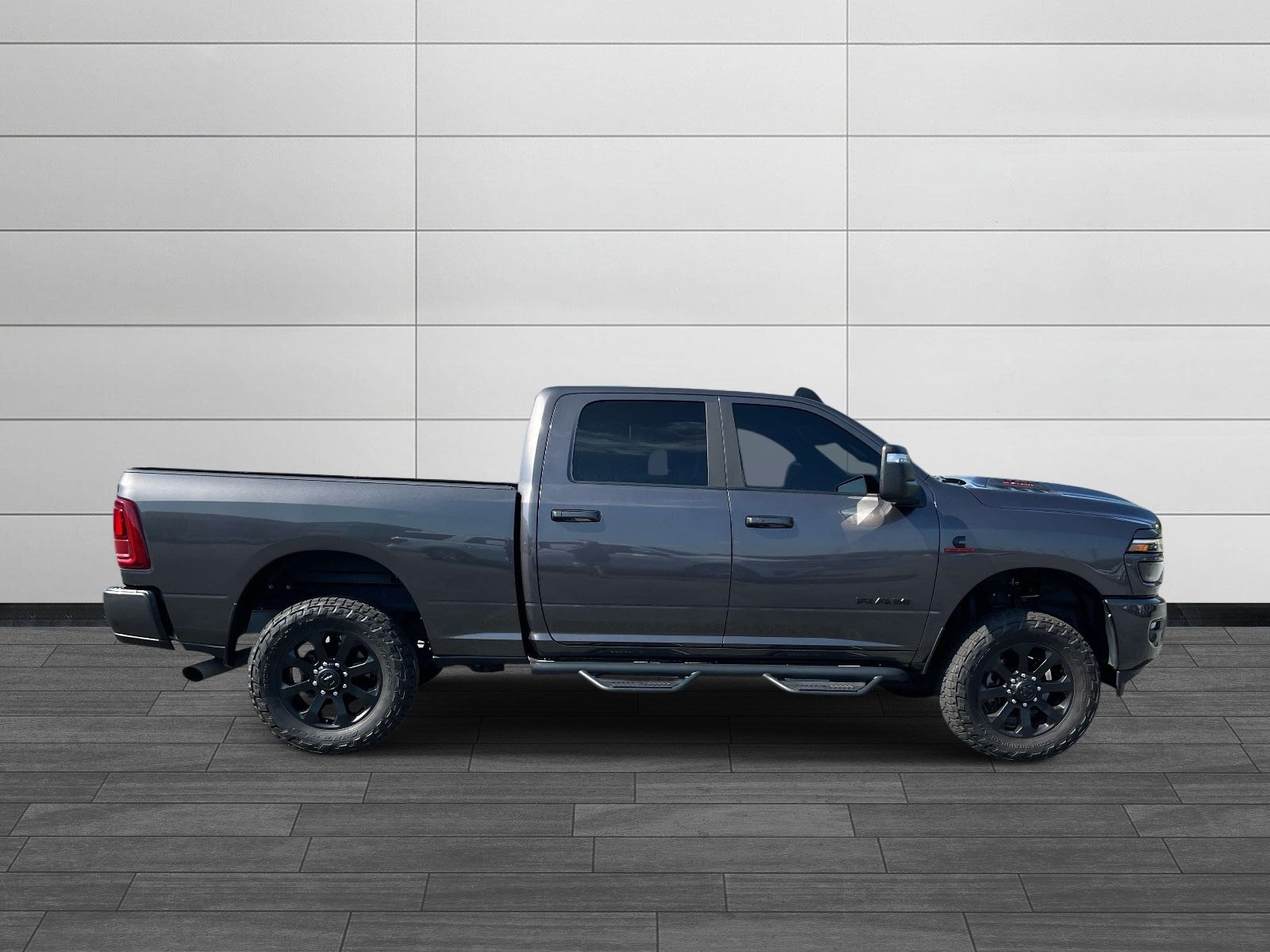 Used 2025 RAM 2500 Laramie w/ Night Edition AWD/4WD image 2