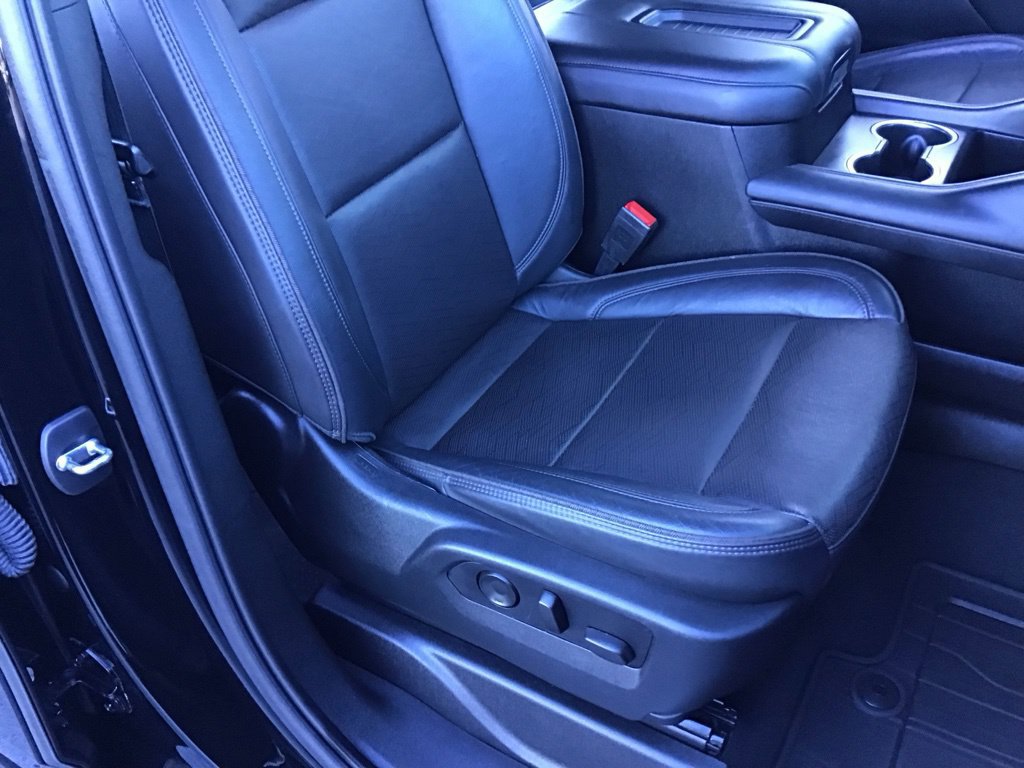 Used 2021 Chevrolet Tahoe High Country w/ Premium Package AWD/4WD image 12