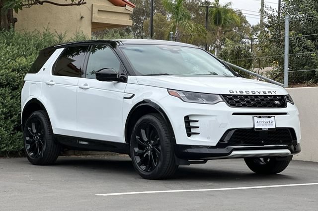Certified 2025 Land Rover Discovery Sport Dynamic SE AWD/4WD image 7
