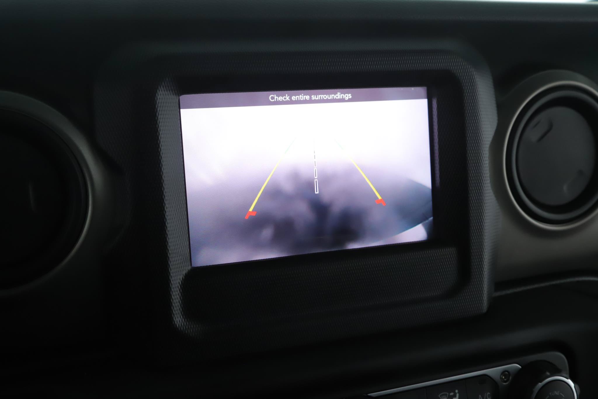 Used 2021 Jeep Wrangler Unlimited Sport AWD/4WD image 12