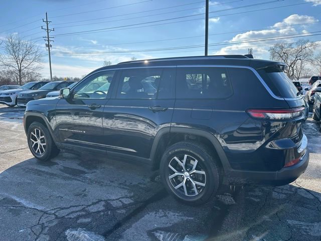 Used 2023 Jeep Grand Cherokee L Limited image 4