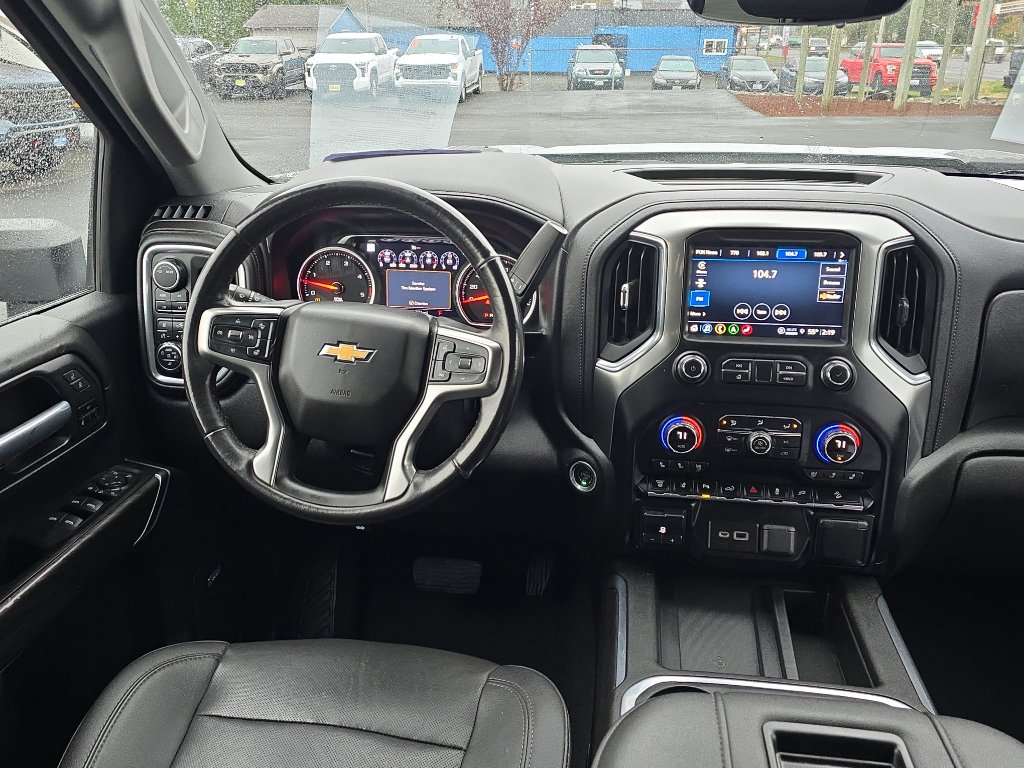Certified 2021 Chevrolet Silverado 3500 LTZ w/ LTZ Premium Package image 20