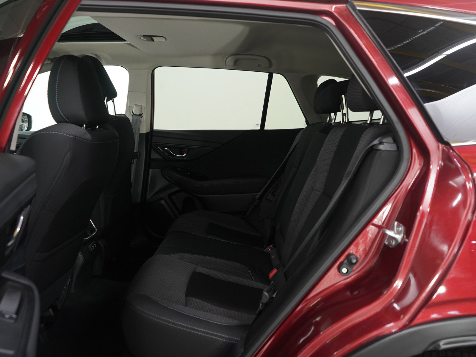 Used 2022 Subaru Outback Premium image 17