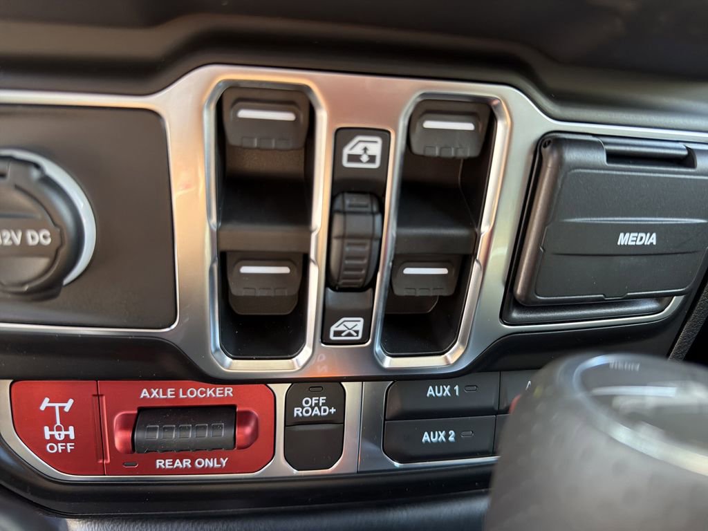 New 2026 Jeep Gladiator Mojave image 23