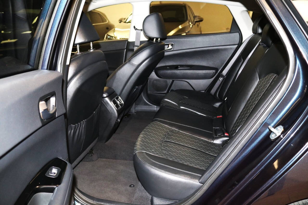 Used 2017 Kia Optima EX w/ Paint Protection Package FWD image 13