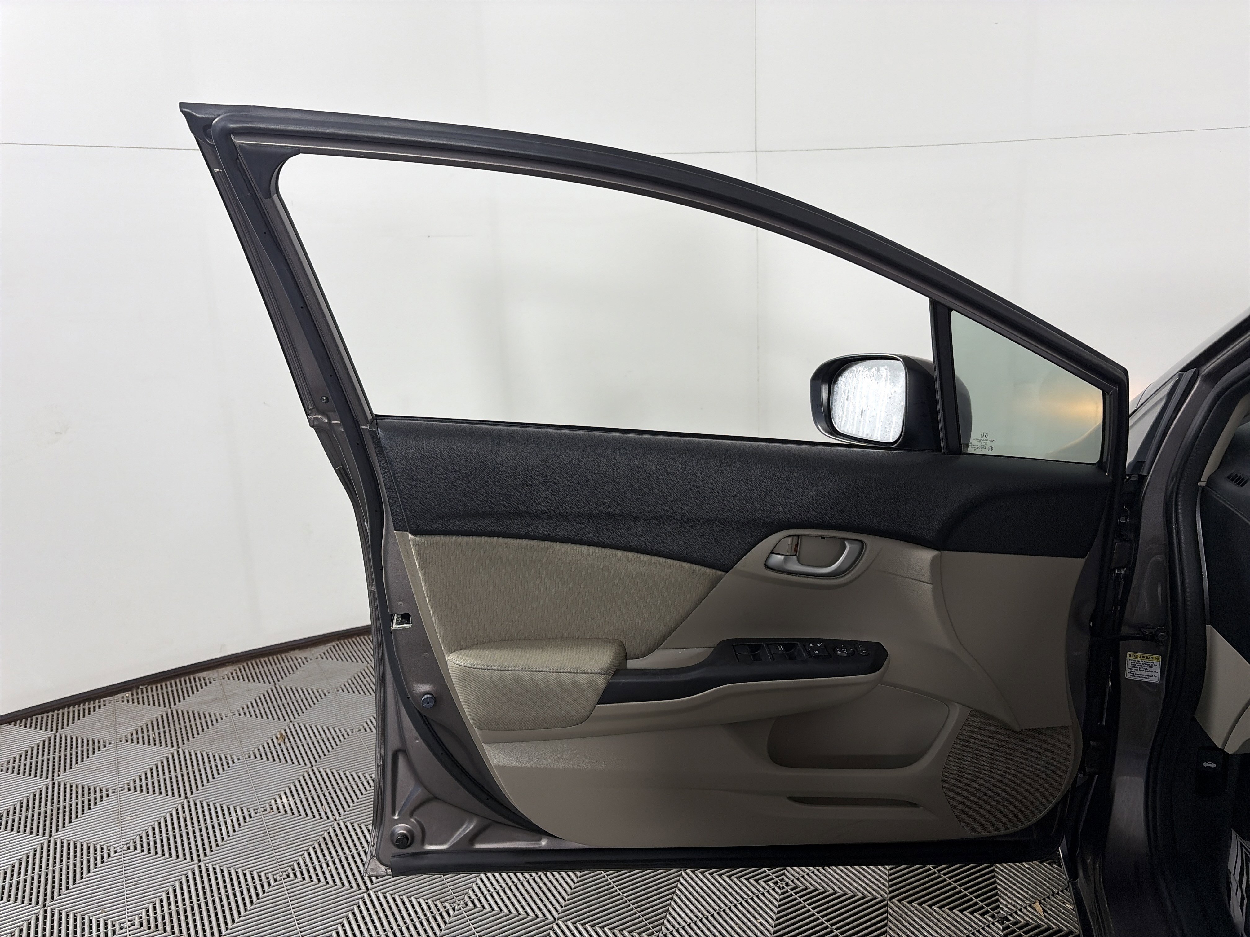 Used 2015 Honda Civic LX image 27