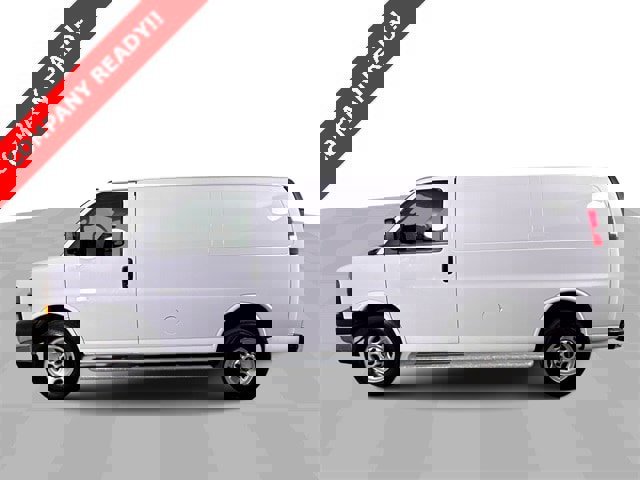 Used 2023 GMC Savana 2500 w/ Driver Convenience Package image 5