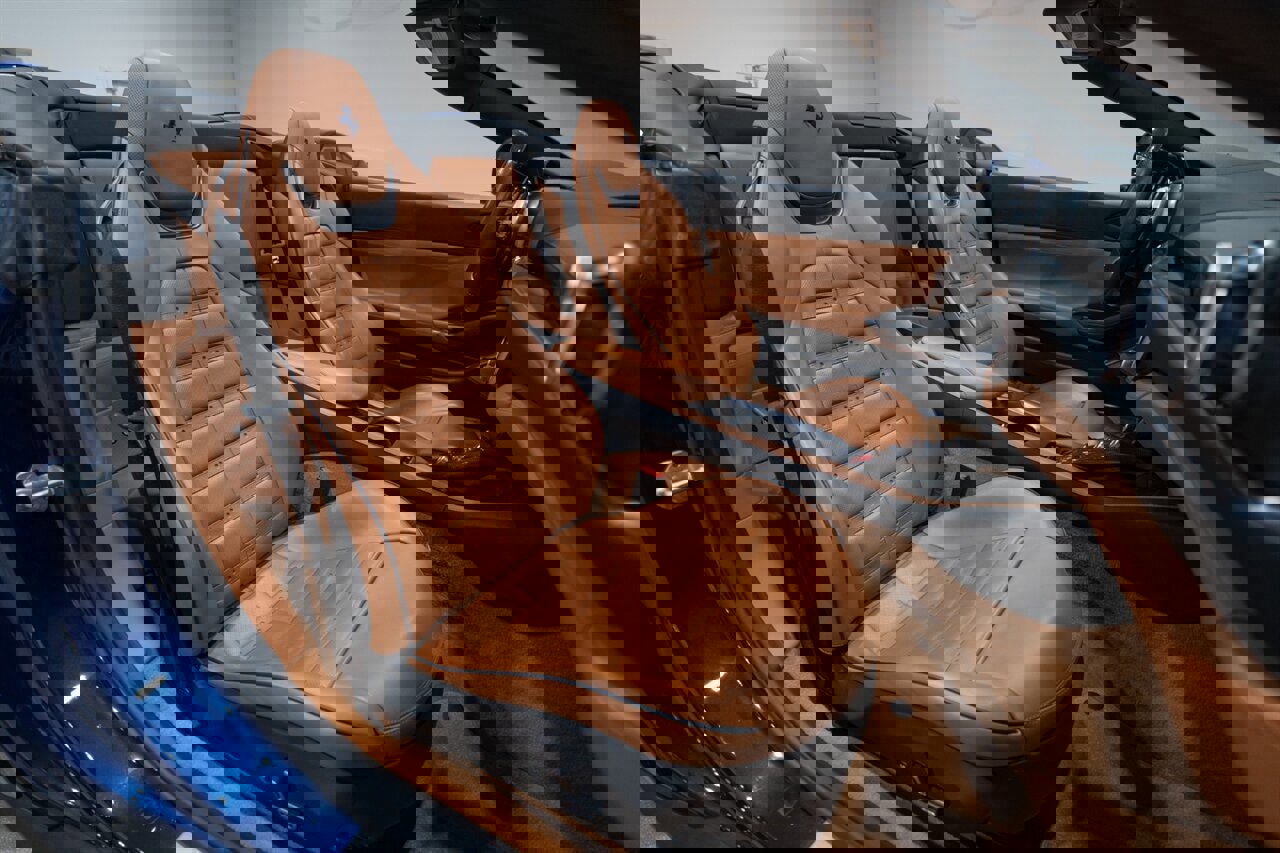 Used 2020 Ferrari Portofino image 35