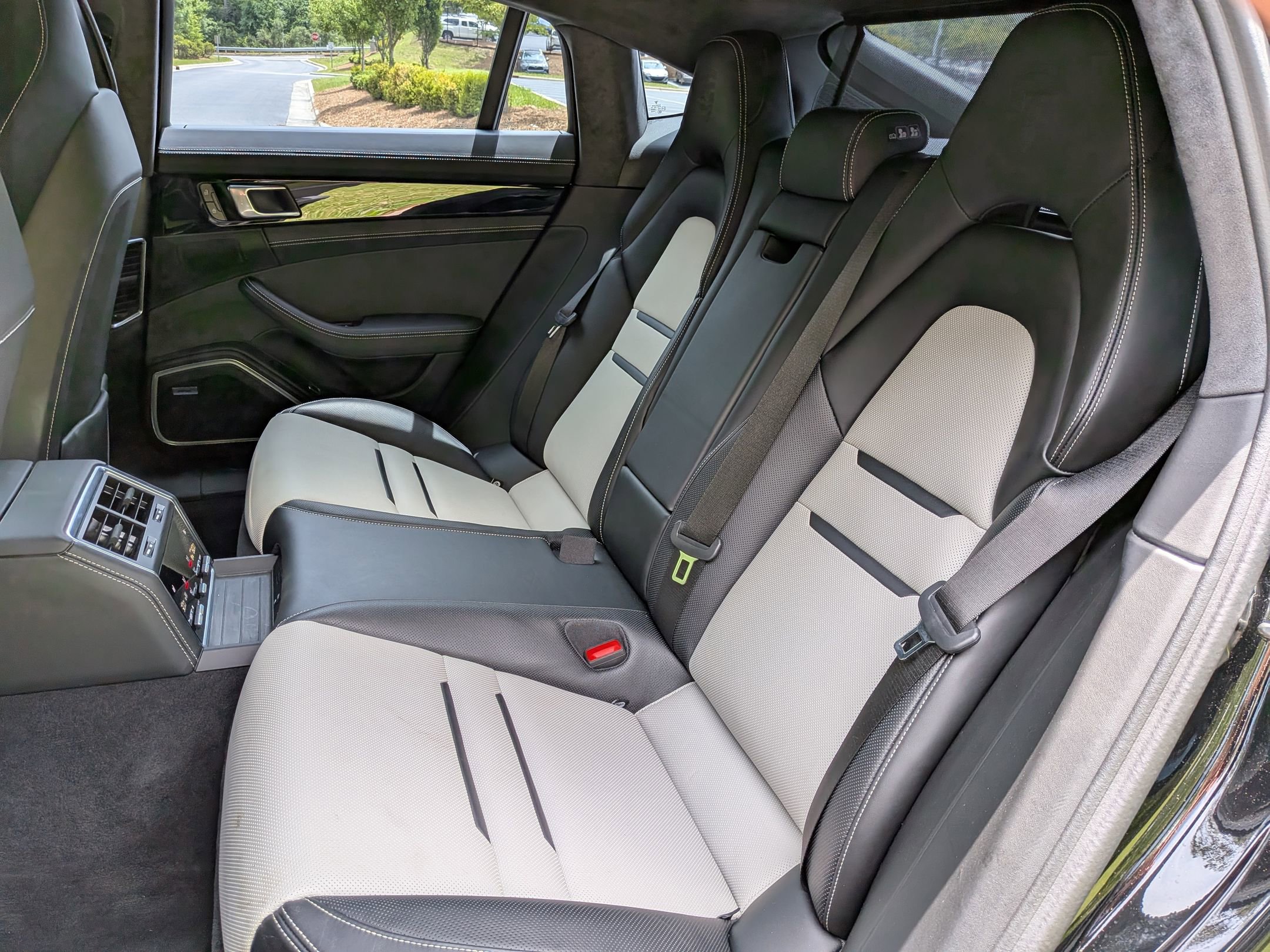 Certified 2023 Porsche Panamera GTS w/ Premium Package AWD/4WD image 26