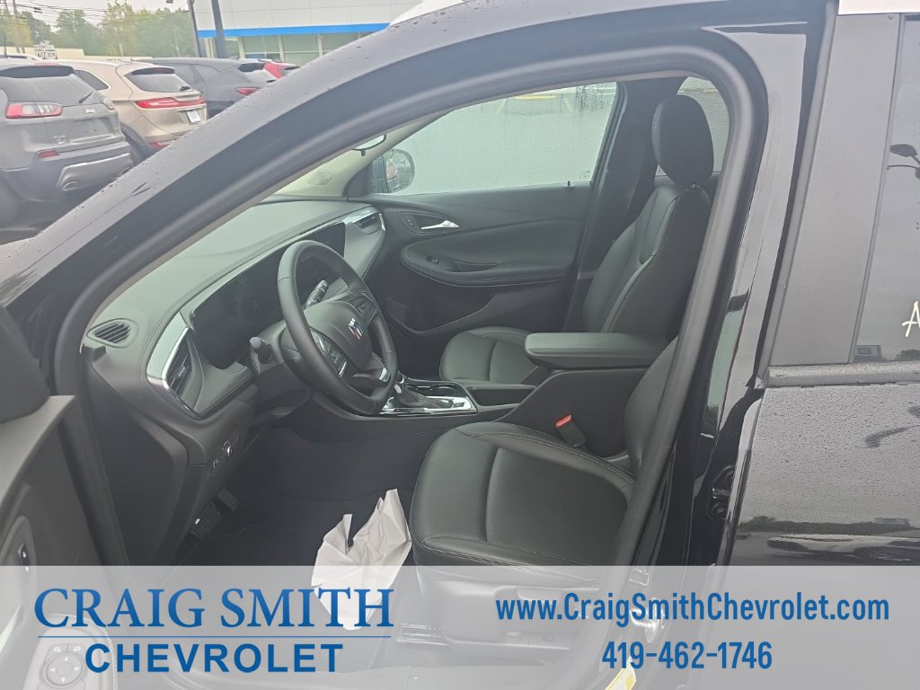 Used 2024 Buick Encore GX Sport Touring FWD image 12