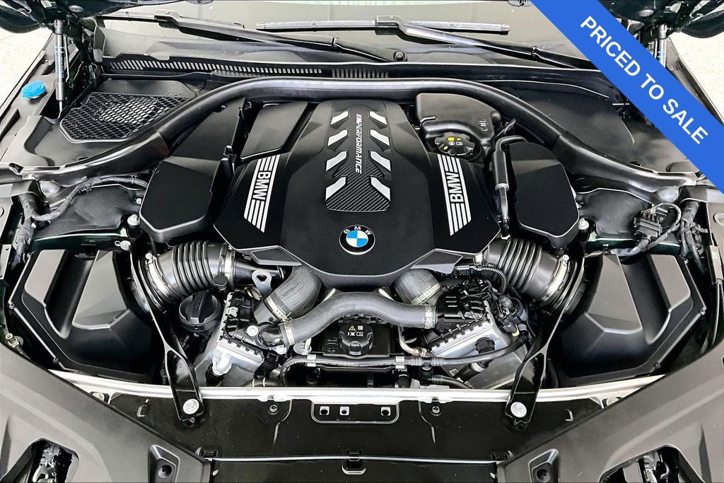 Used 2025 BMW M850i xDrive image 12