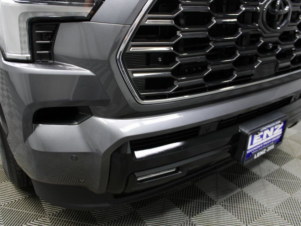 Used 2025 Toyota Sequoia Platinum image 47