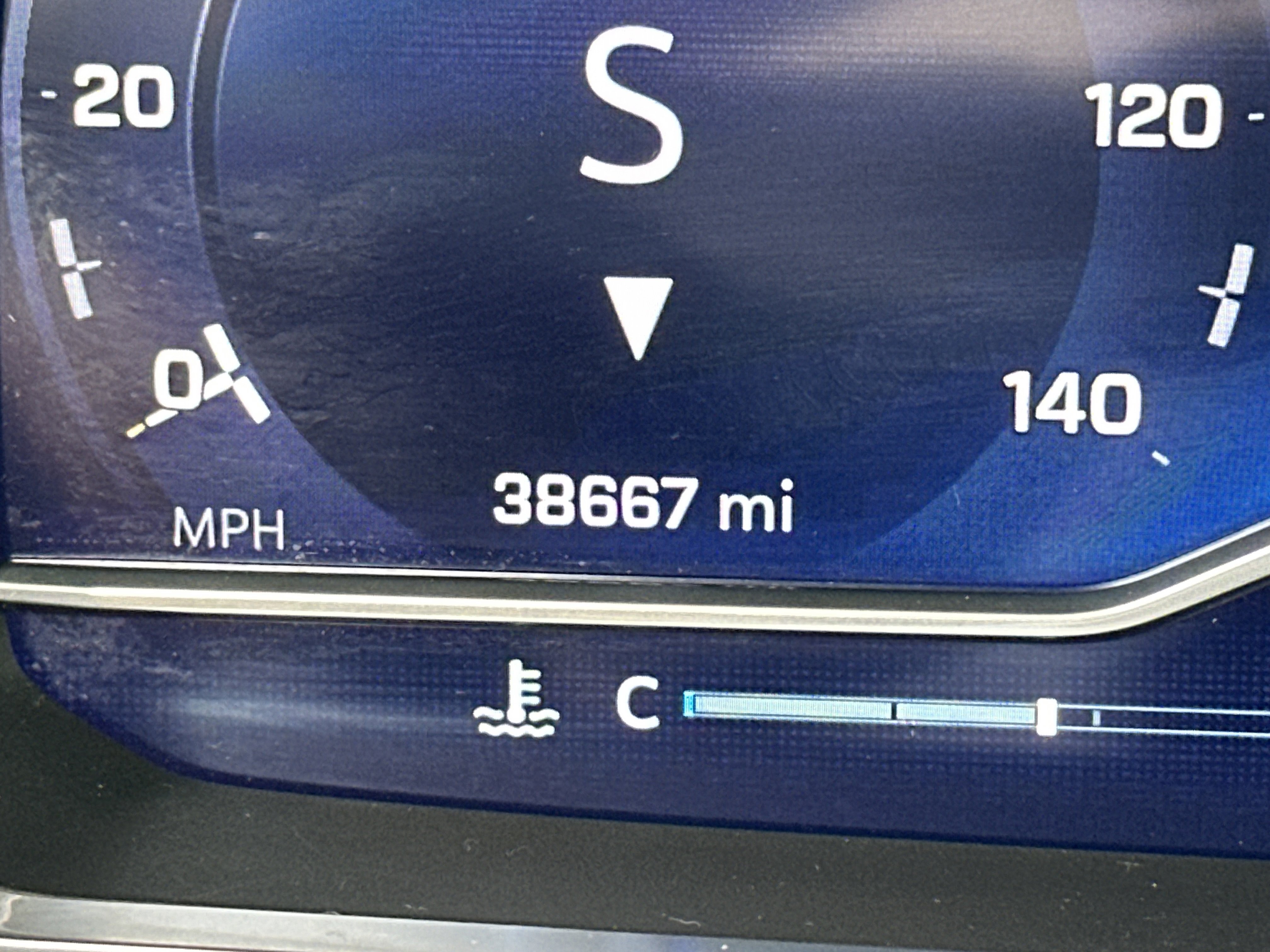 Certified 2023 Chevrolet Tahoe Premier w/ Premium Package 2 image 29